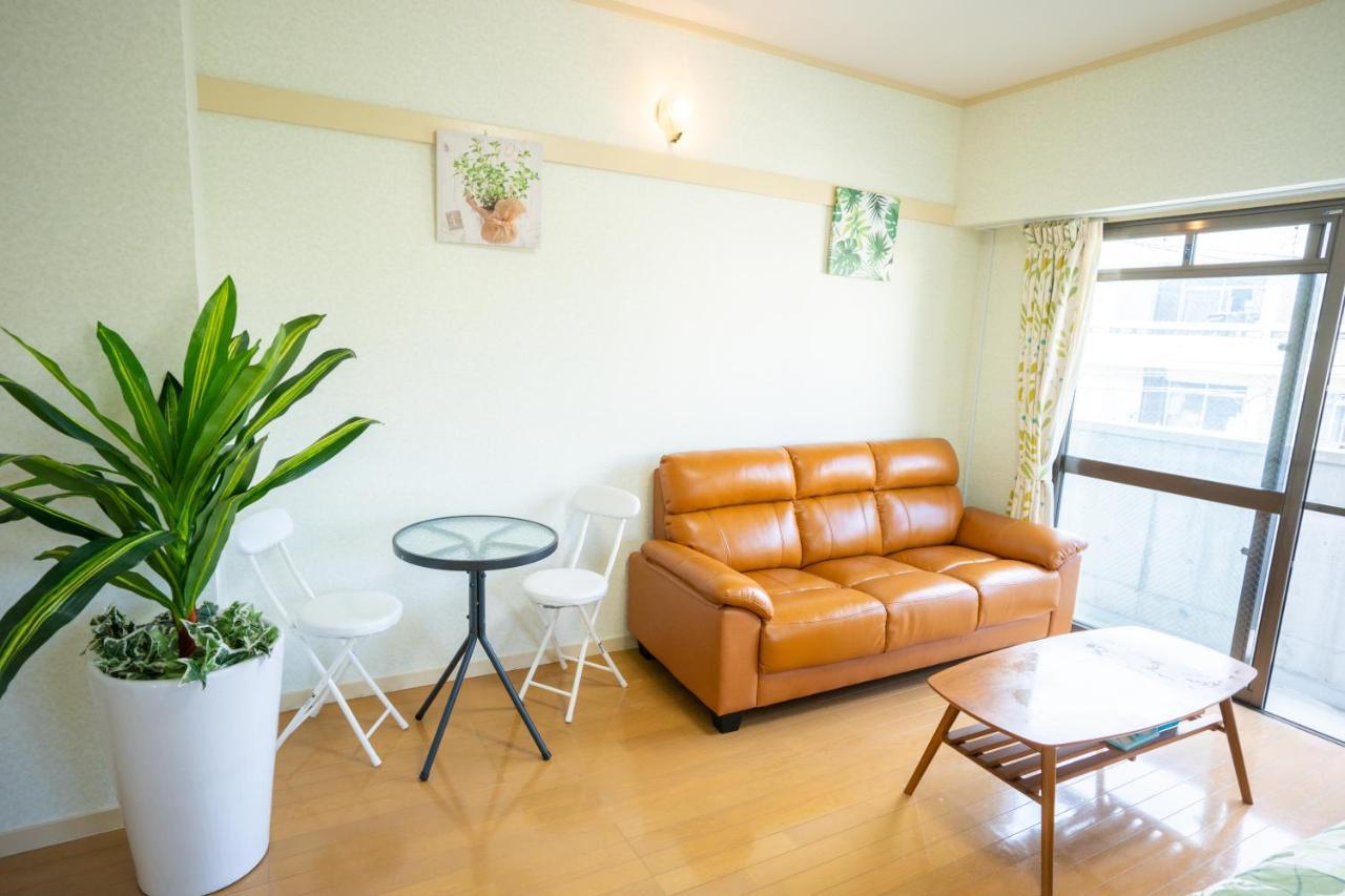 スマイルハイツ Apartment Naha Exterior foto